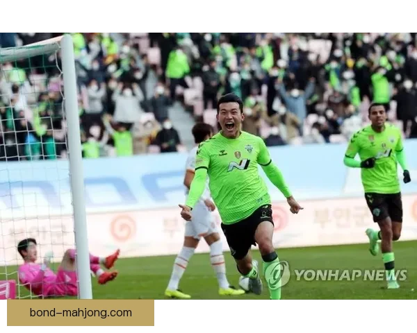 浦项制铁加冕韩国足协杯冠军 力克全北现代成功捧杯